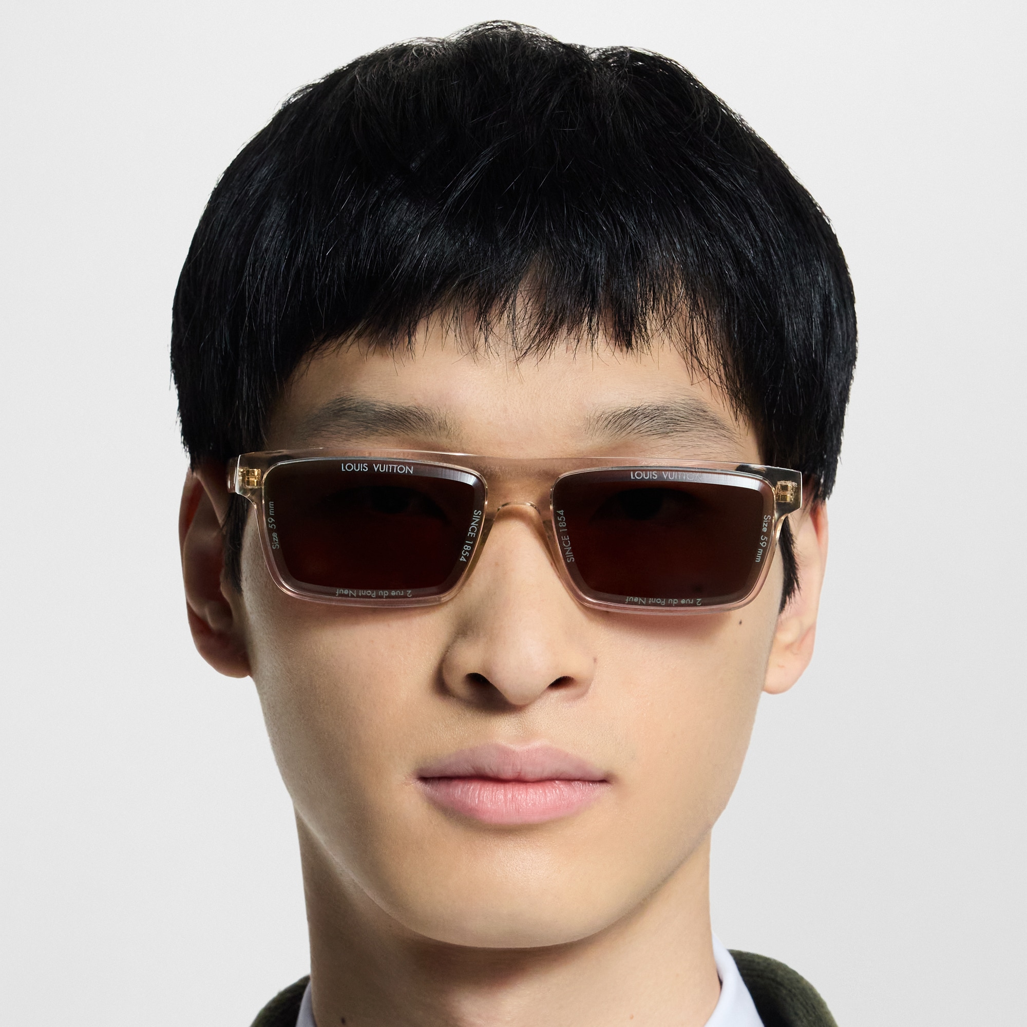 LV Super Vision Daily Low Square Sunglasses . in Men