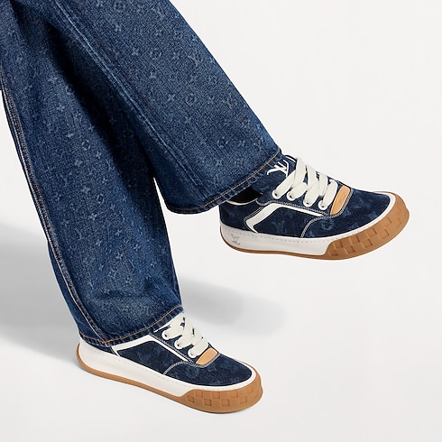 LV Tilted Sneaker in Men's Shoes Sneakers for Men collections by Louis Vuitton (Product zoom)