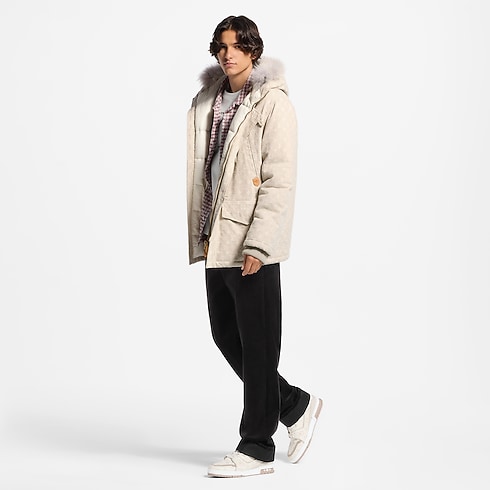 LV Trainer Sneaker in Men's Shoes Sneakers for Men collections by Louis Vuitton (Product zoom)