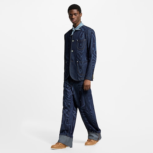 LV Trainer Sneaker in Men's Shoes Sneakers for Men collections by Louis Vuitton (Product zoom)