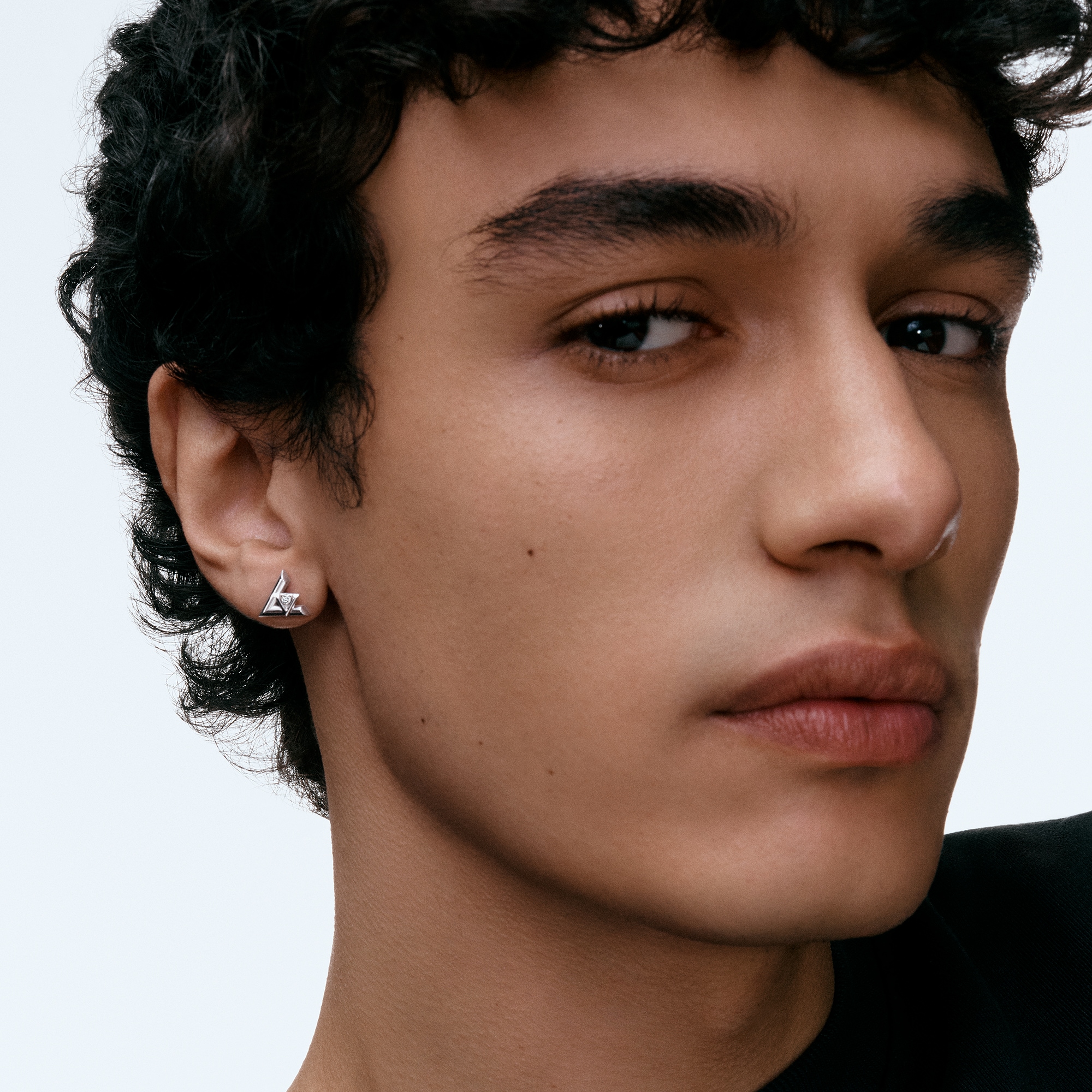 LV Volt One Stud, White Gold And Diamond - Per Unit  in Jewellery