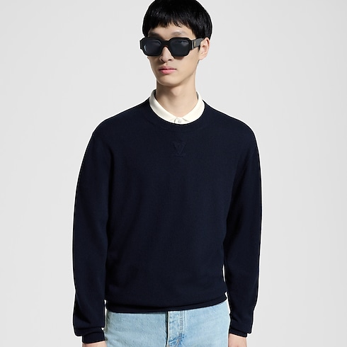 LVSE LV Embossed Crewneck in Men's Ready-to-Wear All Ready-to-Wear collections by Louis Vuitton (Product zoom)