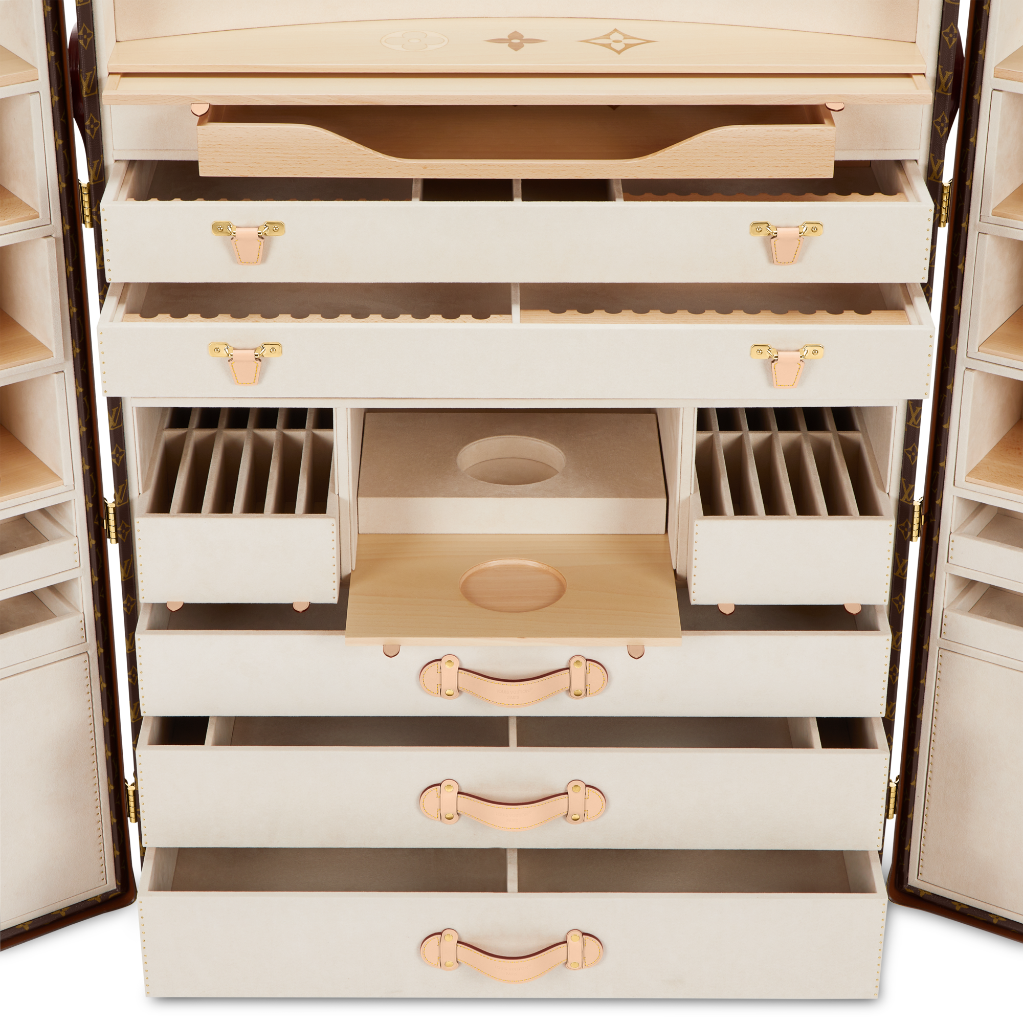 Malle Vaisselier Monogram in Les Extraordinaires