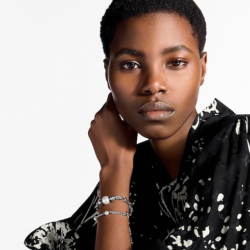 Midnight Pearl Bracelet . in Women's Fashion Jewellery Bracelets collections by Louis Vuitton (Product zoom)