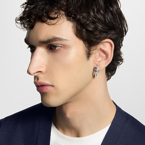 Monogram Chain Hoop Earring . in Men's Fashion Jewellery Earrings collections by Louis Vuitton (Product zoom)