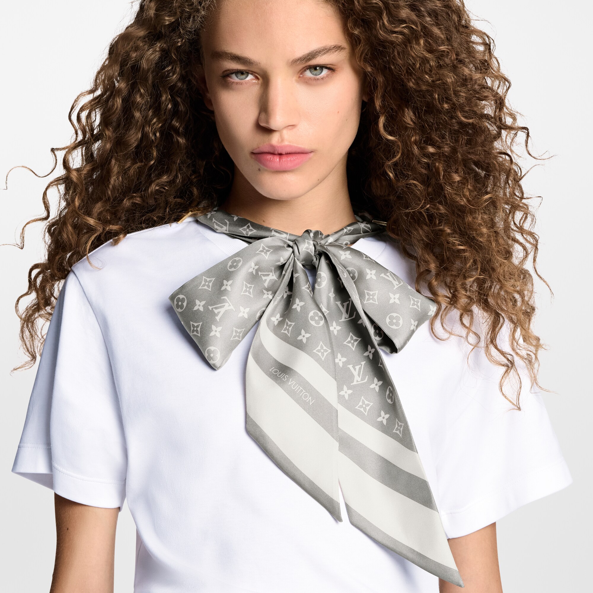 Monogram Scarf T-Shirt Ready-to-Wear LOUIS VUITTON