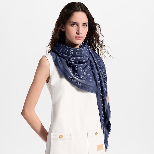 Monogram Shine Shawl . in Women's Accessories Shawls collections by Louis Vuitton (Product zoom)