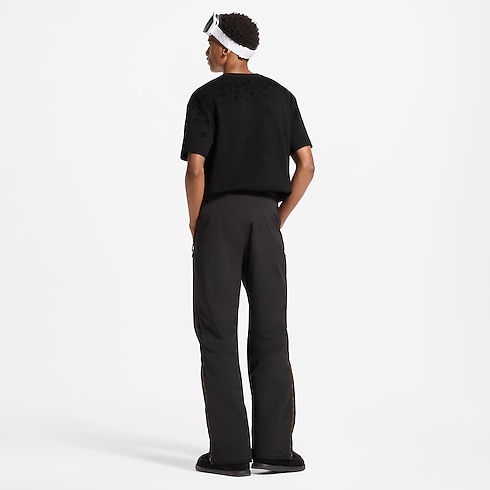Monogram Short-Sleeved Crewneck in Men's Ready-to-Wear All Ready-to-Wear collections by Louis Vuitton (Product zoom)