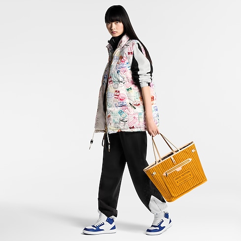 Neverfull Bandoulière Inside Out MM Monogram in Bags and Small Leather Goods's Women Bags LV Icons collections by Louis Vuitton (Product zoom)