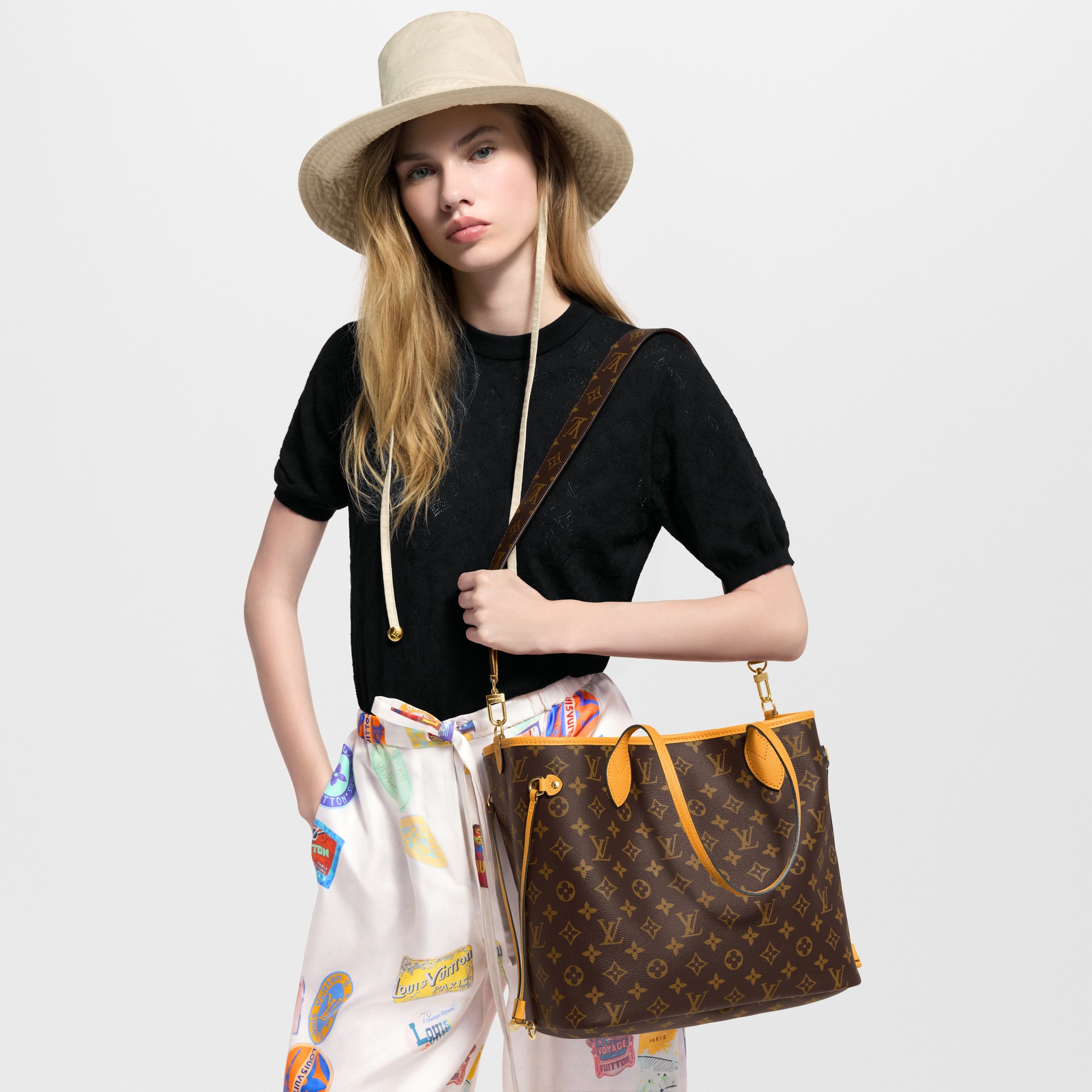 Neverfull Bandoulière Inside Out MM Monogram in Bags and Small Leather Goods