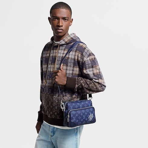 Nil Monogram Other in Bags and Small Leather Goods's Men Bags Newness collections by Louis Vuitton (Product zoom)