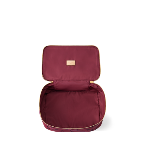 Packing Cube MM in Women's Travel Travel Accessories collections by Louis Vuitton (Product zoom)