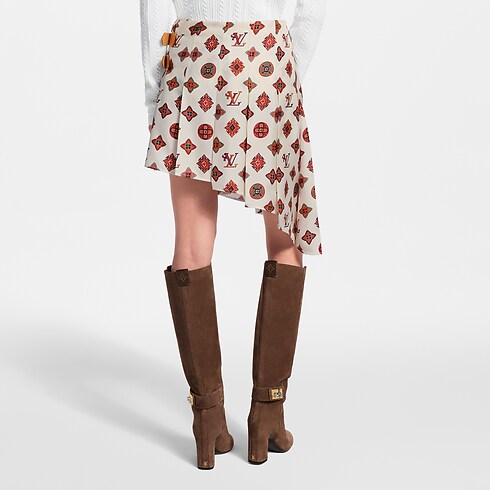 Paisley Monogram Asymmetrical Skirt in Women's Ready-to-Wear Skirts and Shorts collections by Louis Vuitton (Product zoom)