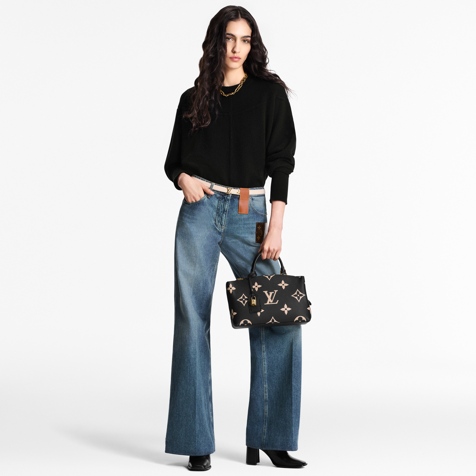 Petit Palais Bicolour Monogram Empreinte Leather in Women