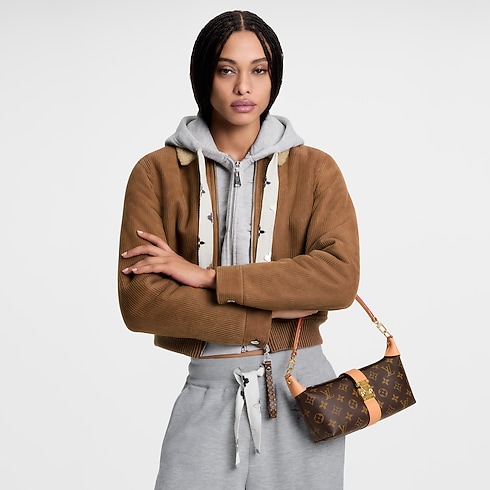 Pochette Mia Monogram in Women's Wallets and Small Leather Goods Wallets on Chain and Micro Bags collections by Louis Vuitton (Product zoom)