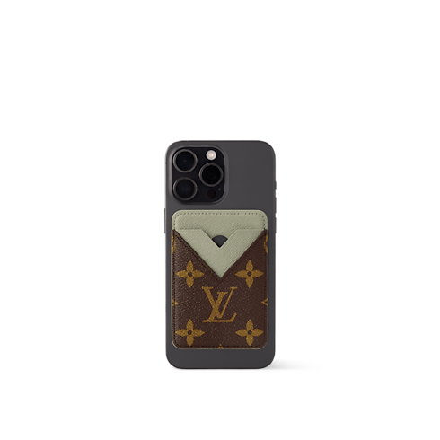 Porte-Cartes Magnet Monogram in Women's Wallets and Small Leather Goods All Wallets and Small Leather Goods for Women collections by Louis Vuitton (Product zoom)