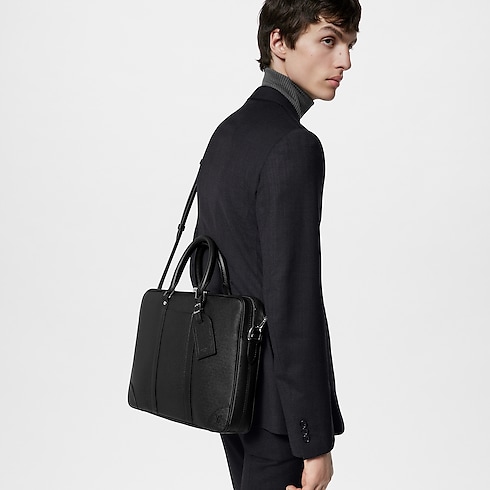 Porte-Documents Voyage PM Taiga Leather in New's For Men New Formal collections by Louis Vuitton (Product zoom)