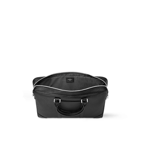 Porte-Documents Voyage PM Taiga Leather in New's For Men New Formal collections by Louis Vuitton (Product zoom)