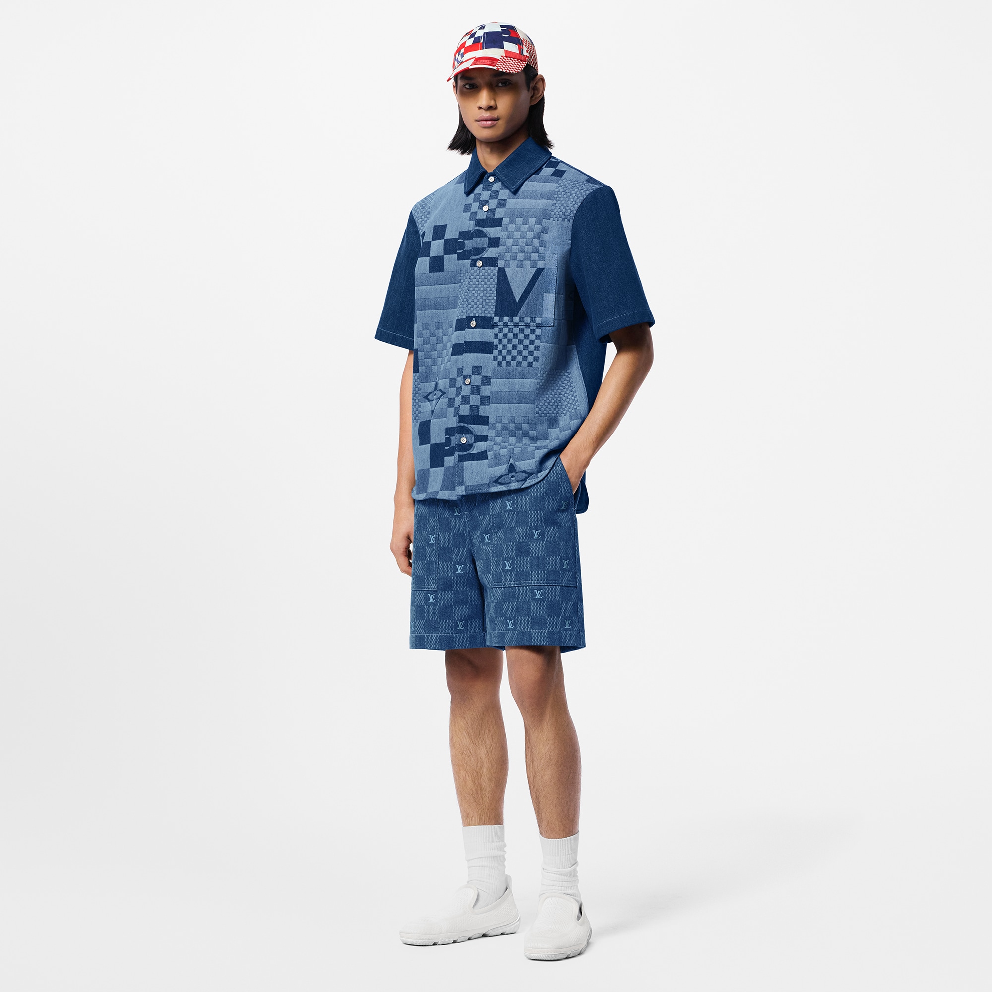 Printed Short-Sleeved Denim Shirt  in Men