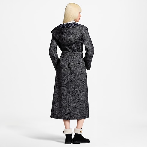 Reversible Hooded Wrap Coat in Women's Ready-to-Wear Coats and Jackets collections by Louis Vuitton (Product zoom)