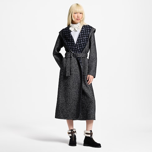 Reversible Hooded Wrap Coat in Women's Ready-to-Wear Coats and Jackets collections by Louis Vuitton (Product zoom)