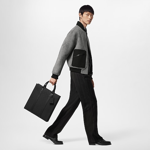 Sac Plat NV Monogram Taurillon Leather LG - G90 in Men's Bags All Collections collections by Louis Vuitton (Product zoom)