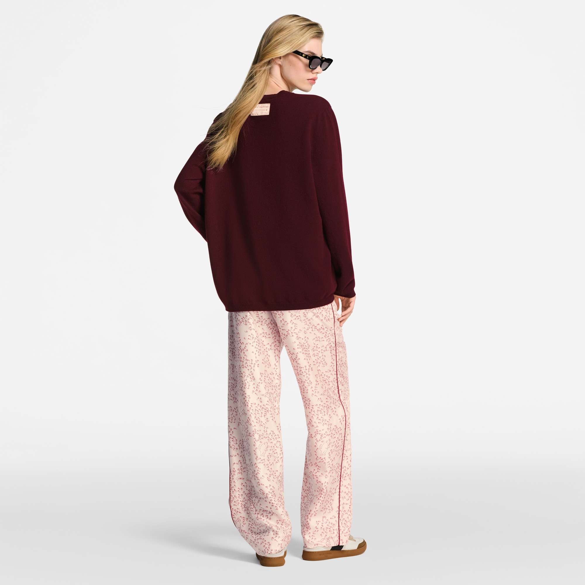 Seamless Cashmere Pullover  in Women