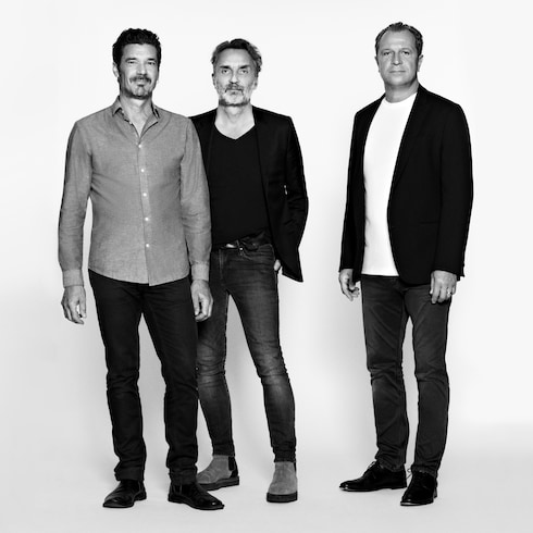 Serpentine PM Coffee Table By Atelier Oï in Trunks, Travel and Home's Home and Art of Dining Furniture collections by Louis Vuitton