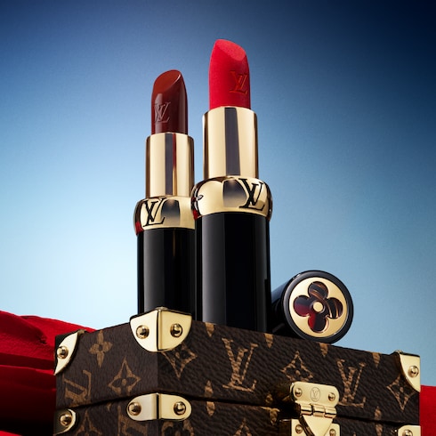 Shading Brush in Perfumes and Beauty's Beauty Accessories } collections by Louis Vuitton