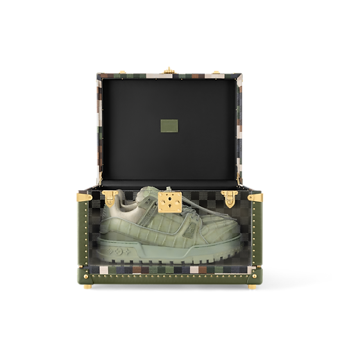 Shoe Box Damoflage D16 in Les Extraordinaires's Hardsided Seasonal collections by Louis Vuitton (Product zoom)