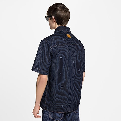 Short-Sleeved Denim Shirt in Men's Ready-to-Wear Shirts collections by Louis Vuitton (Product zoom)