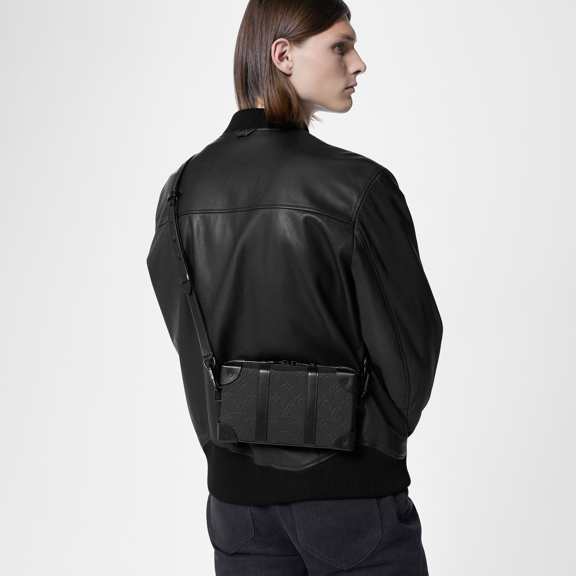 Soft Trunk Wallet Monogram Taurillon Leather LG - G90 in Men