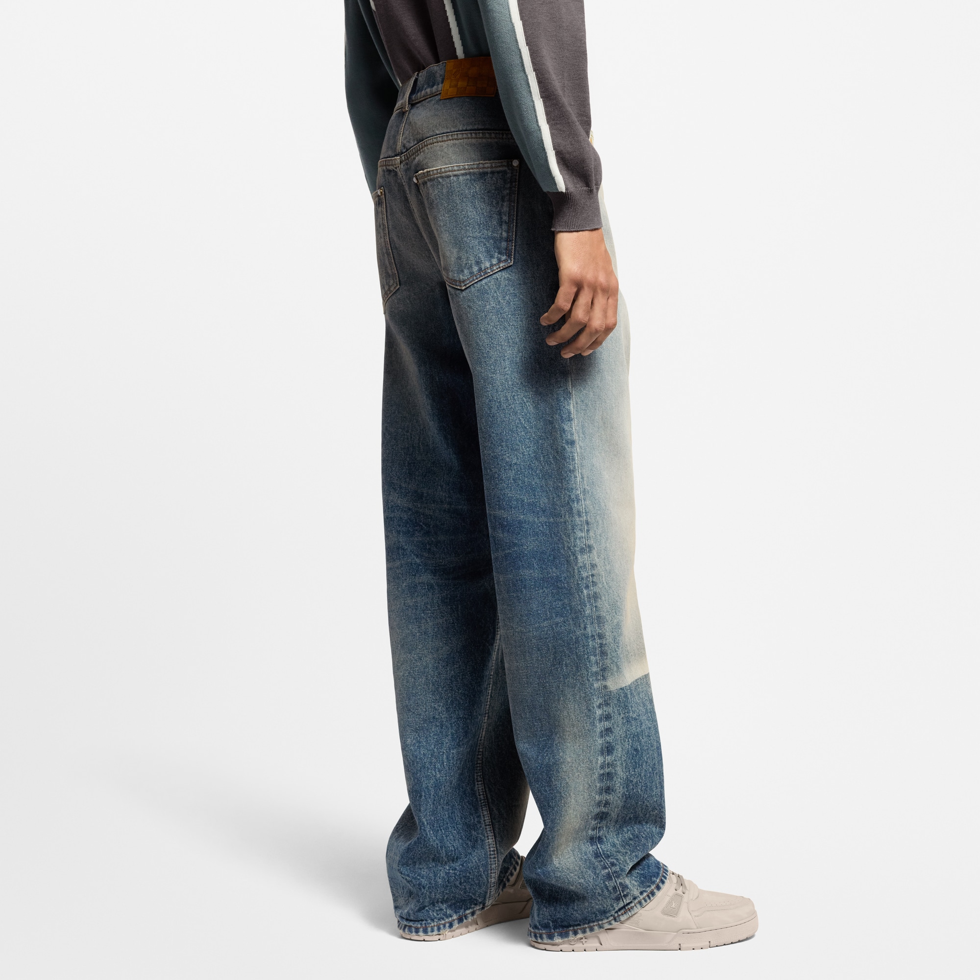  Ready-to-Wear Denim Sunfaded Effect Denim Skate Pants | Louis Vuitton ® (Product zoom)
