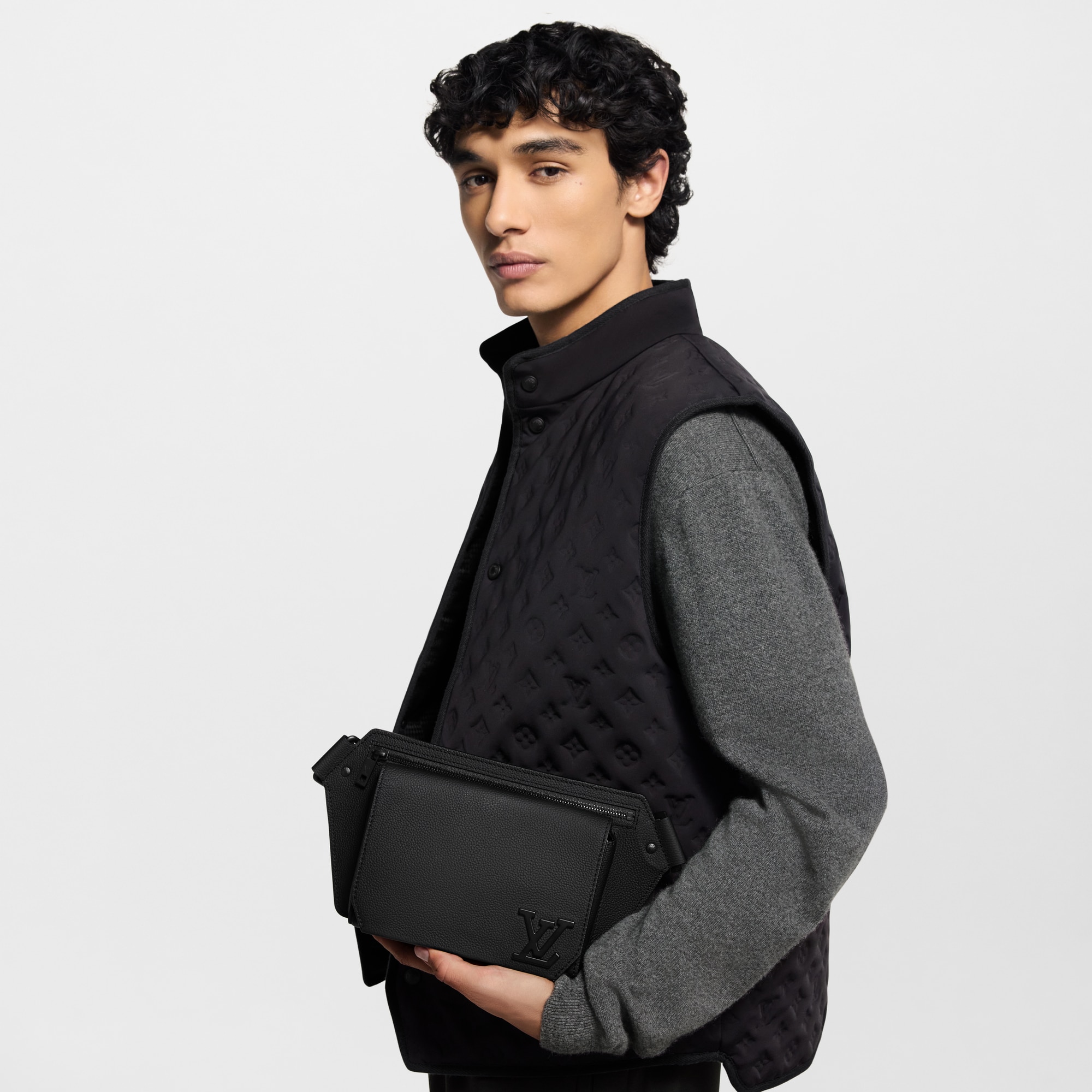 Takeoff Sling LV Aerogram in Men