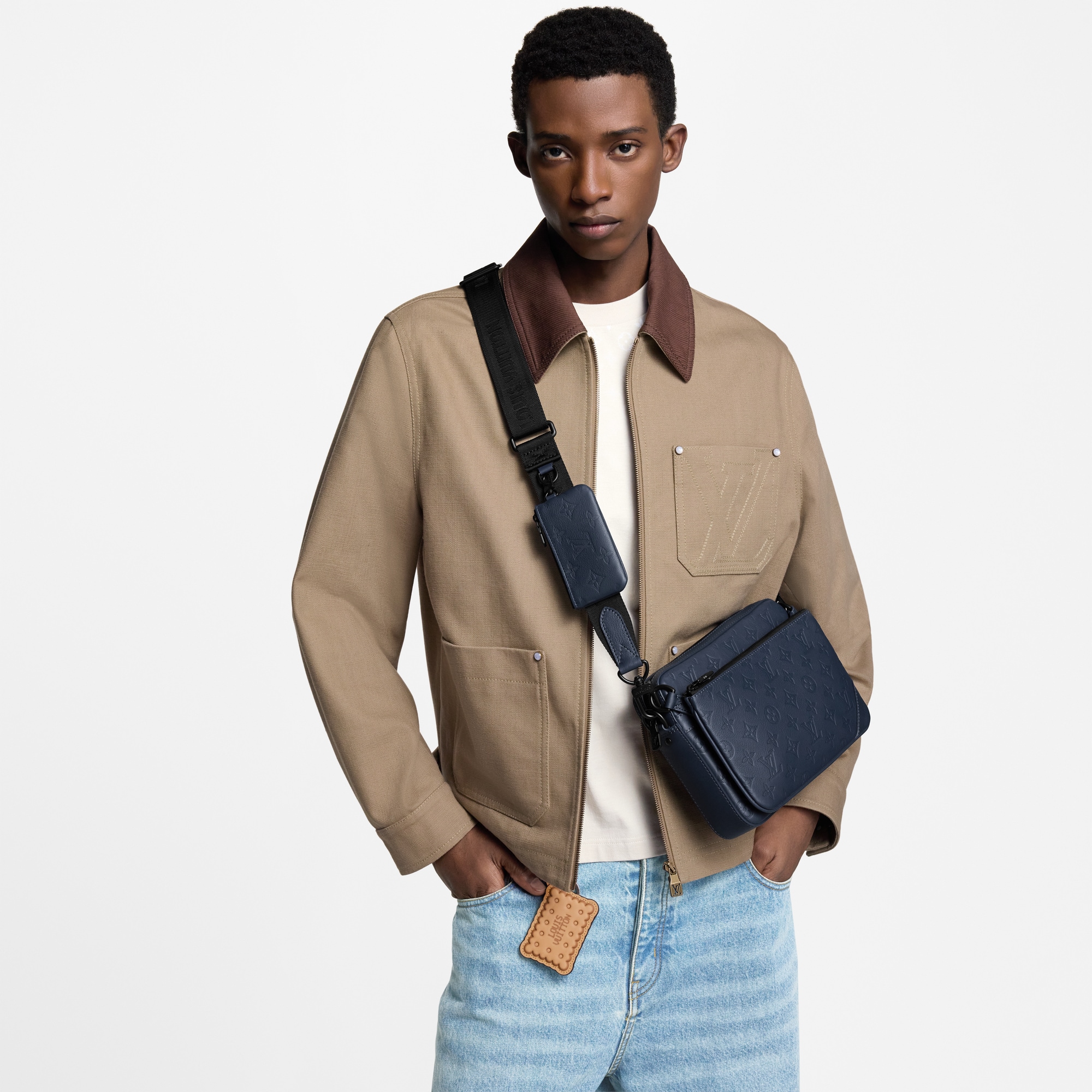 Trio Messenger Monogram Shadow Leather in Bags and Small Leather Goods