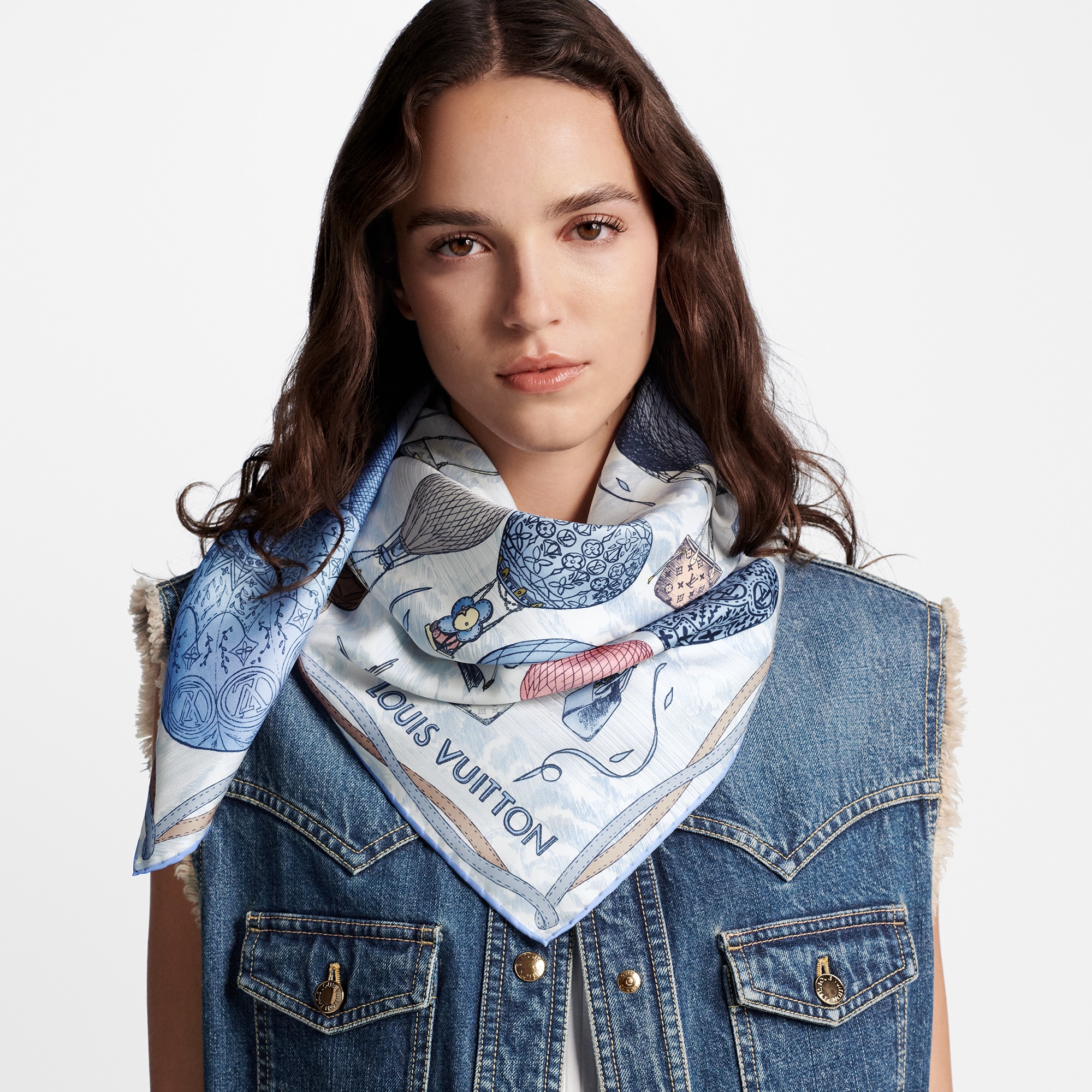 Up And Away Square 90 Accessories LOUIS VUITTON